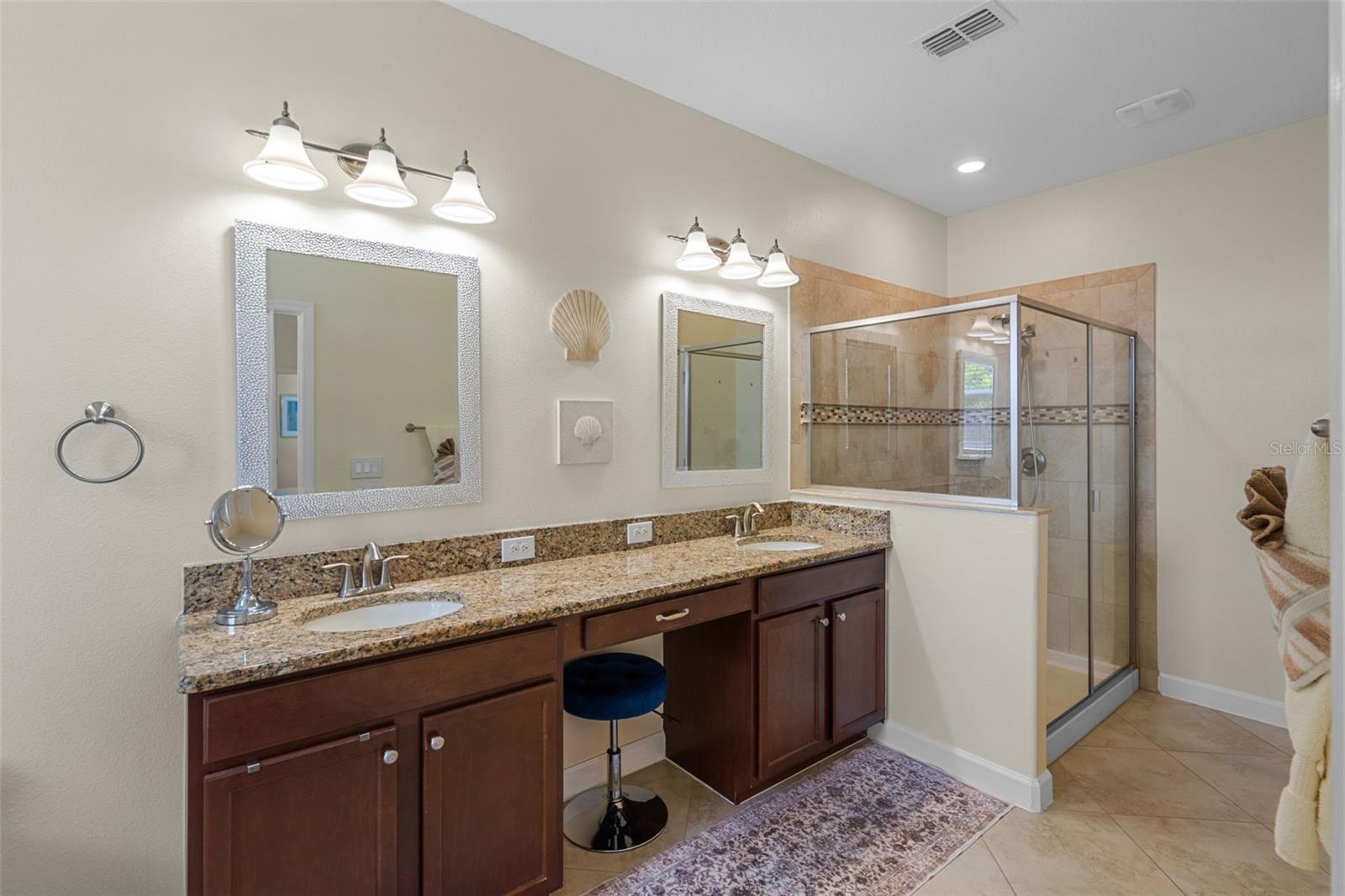Image 16 of 27 For 2210 Romanum Drive
