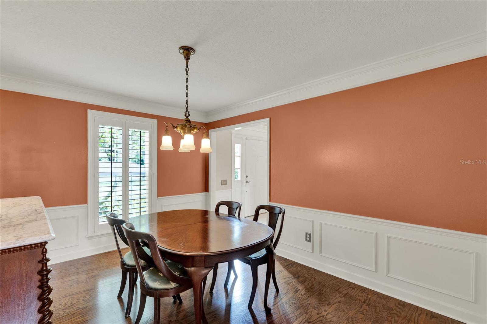 Image 12 of 42 For 991 Hawthorne Cove Court