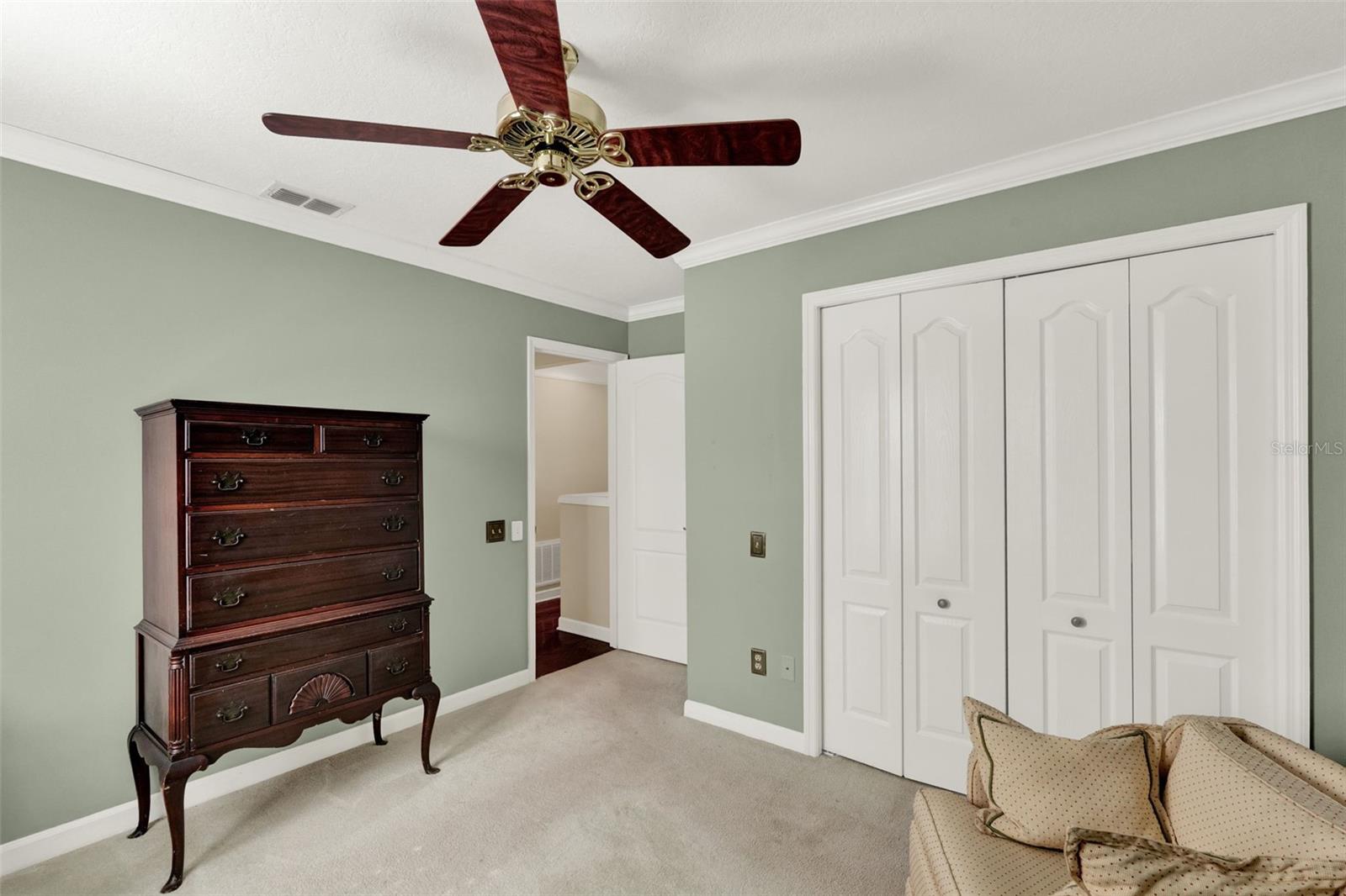 Image 24 of 42 For 991 Hawthorne Cove Court