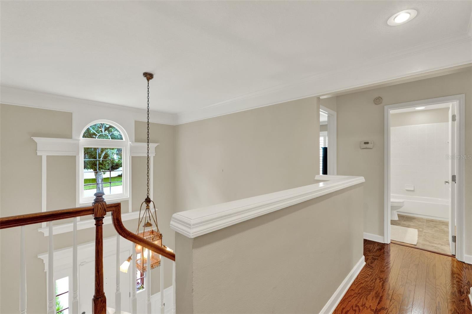 Image 31 of 42 For 991 Hawthorne Cove Court