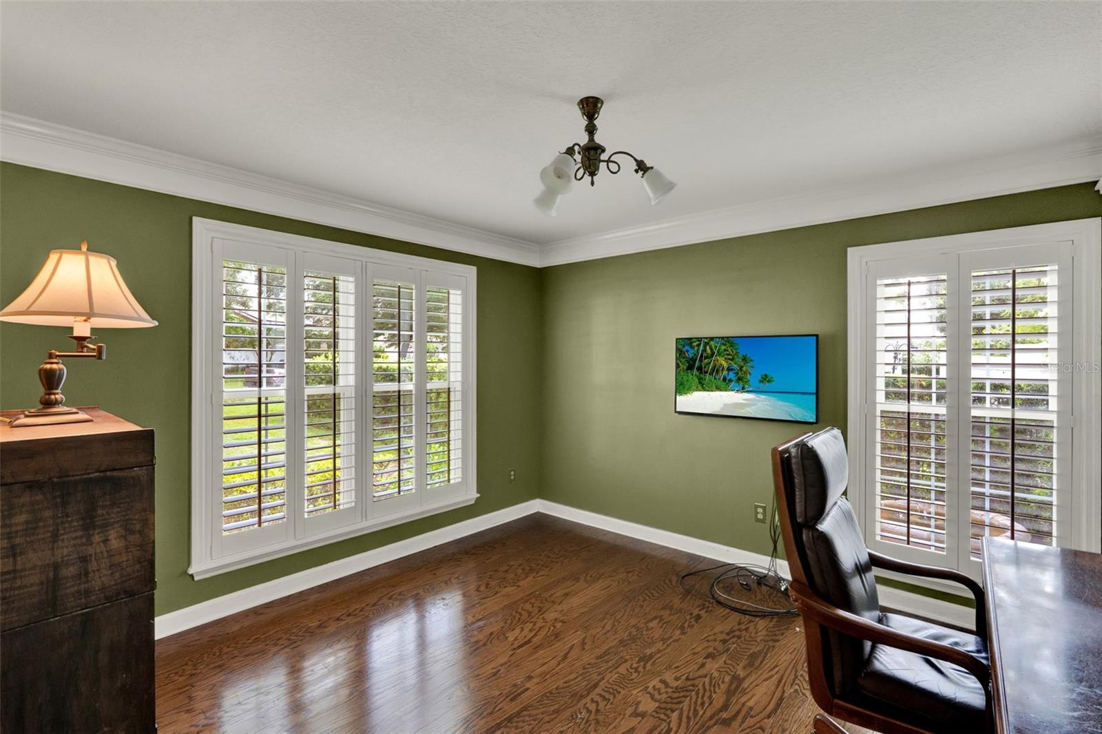 Image 34 of 42 For 991 Hawthorne Cove Court
