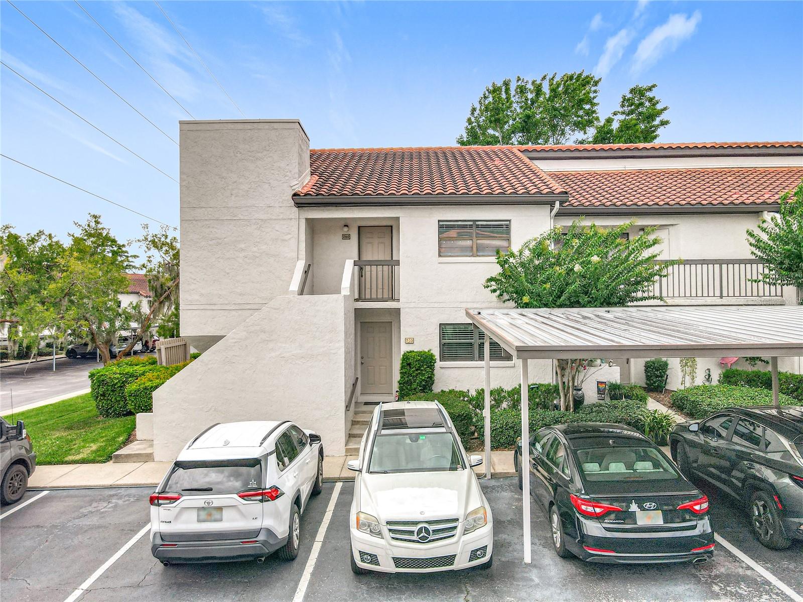 Image 22 of 24 For 260 Killarney Bay Court 6-6