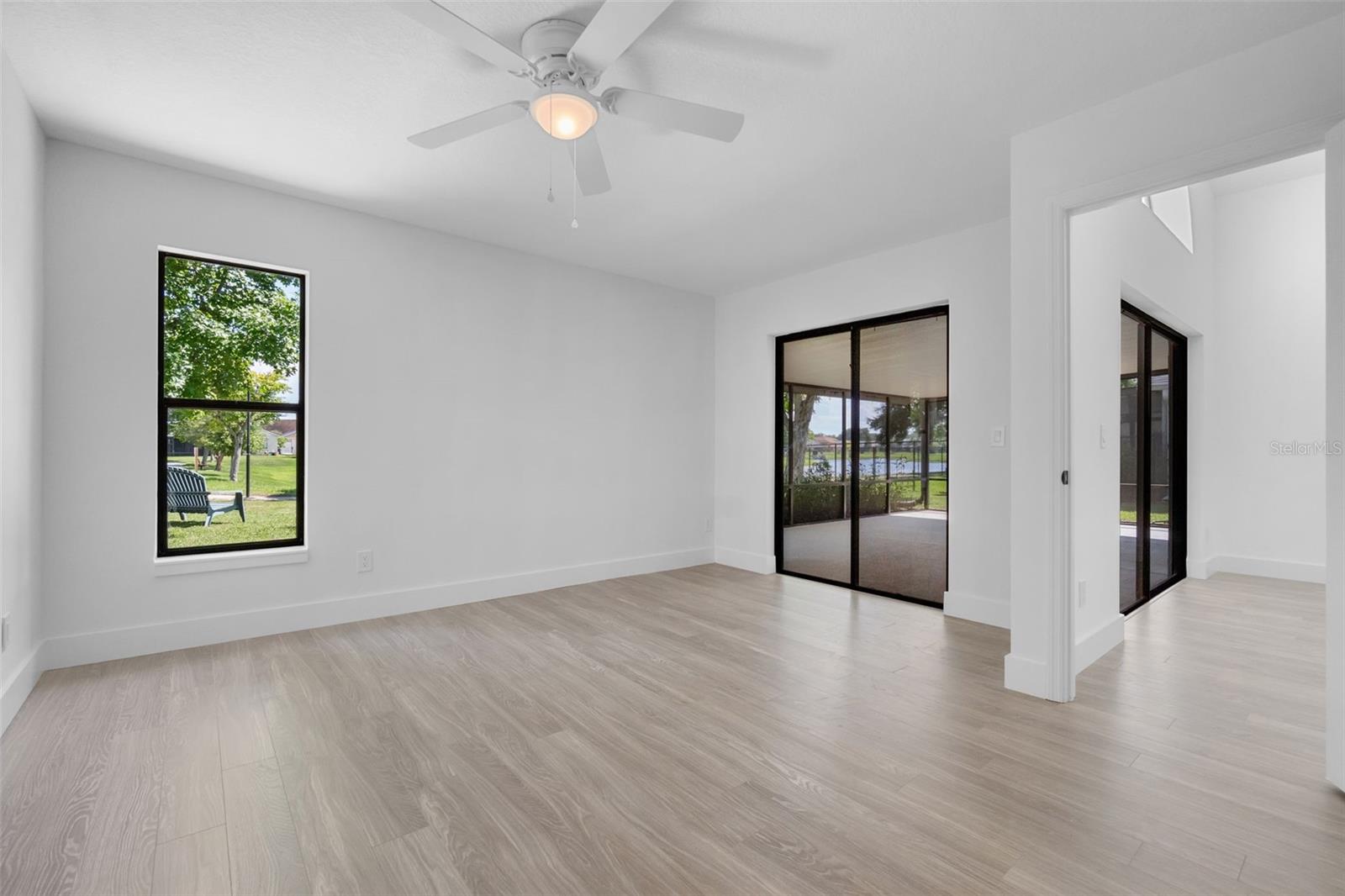 Image 15 of 38 For 826 Long Bay Court