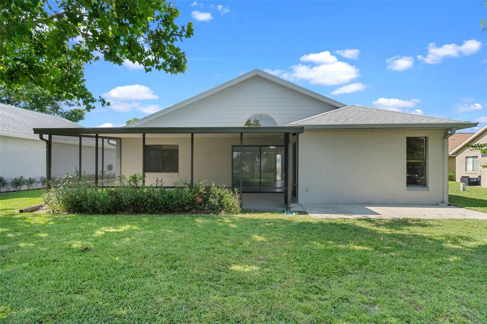 Image 27 of 38 For 826 Long Bay Court