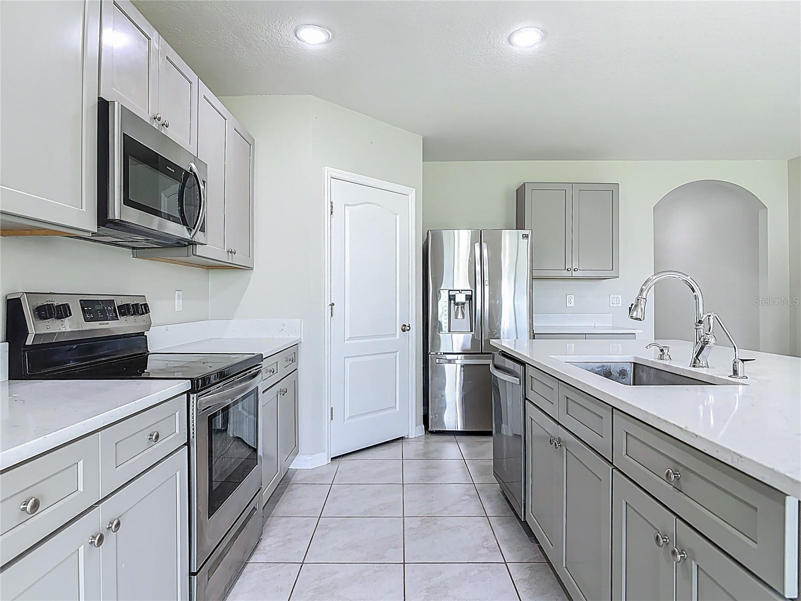 Image 11 of 59 For 3975 Silverstream Terrace