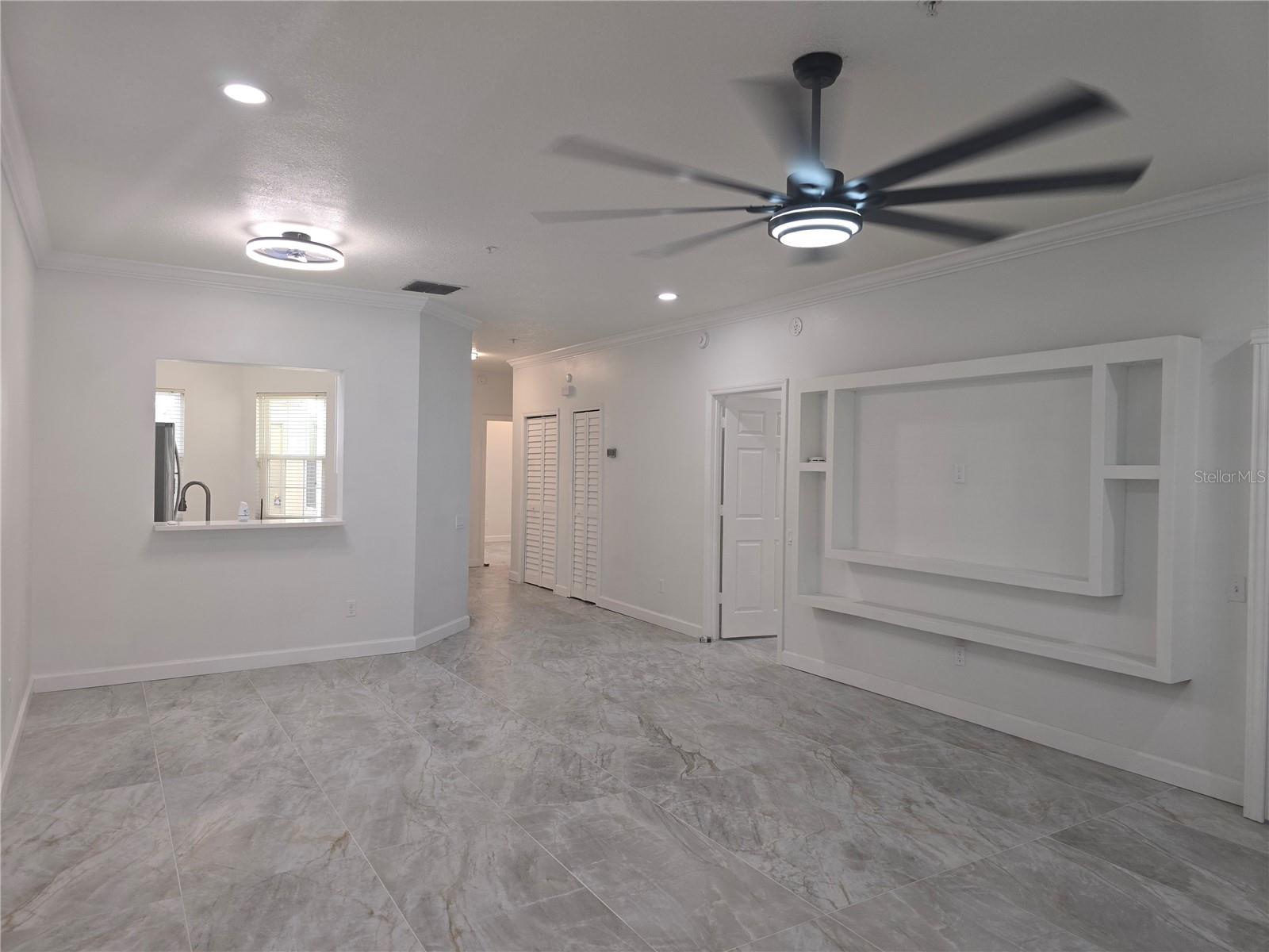 Image 31 of 100 For 3030 Clubview Drive Ge