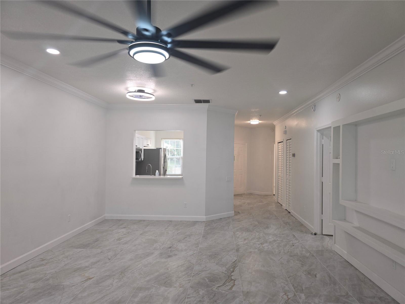 Image 32 of 100 For 3030 Clubview Drive Ge