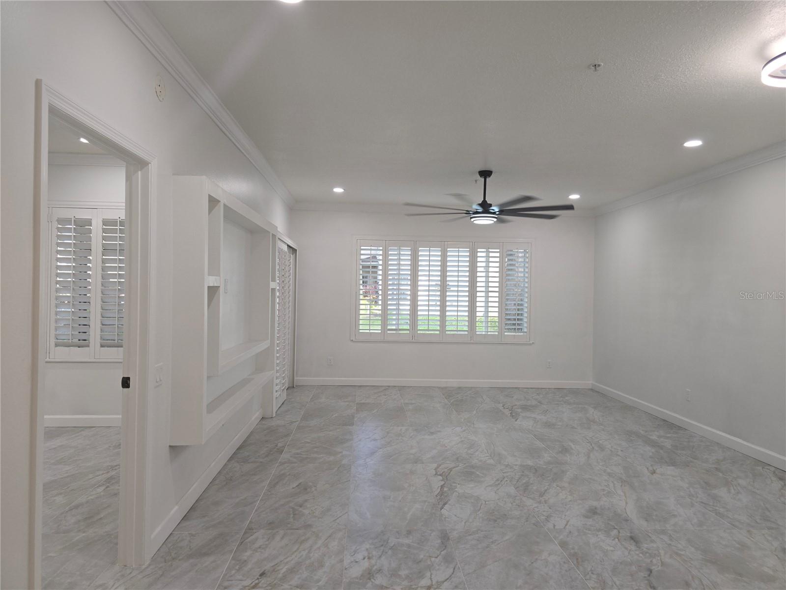Image 33 of 100 For 3030 Clubview Drive Ge