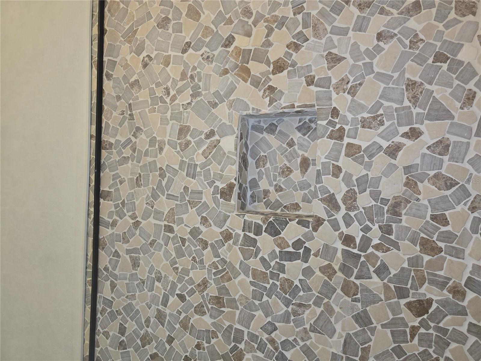 Image 74 of 100 For 3030 Clubview Drive Ge