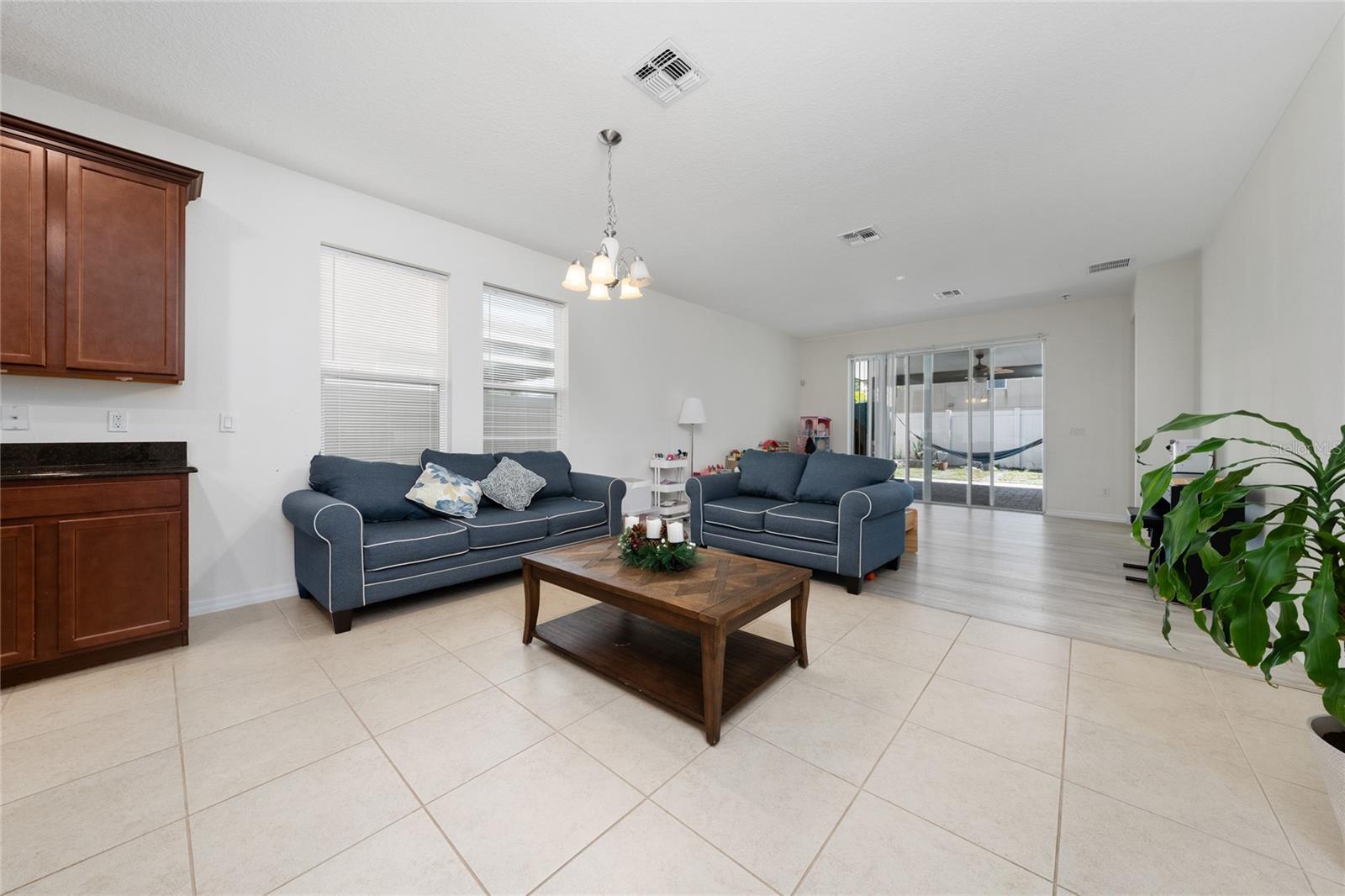 Image 23 of 40 For 2790 Monticello Way
