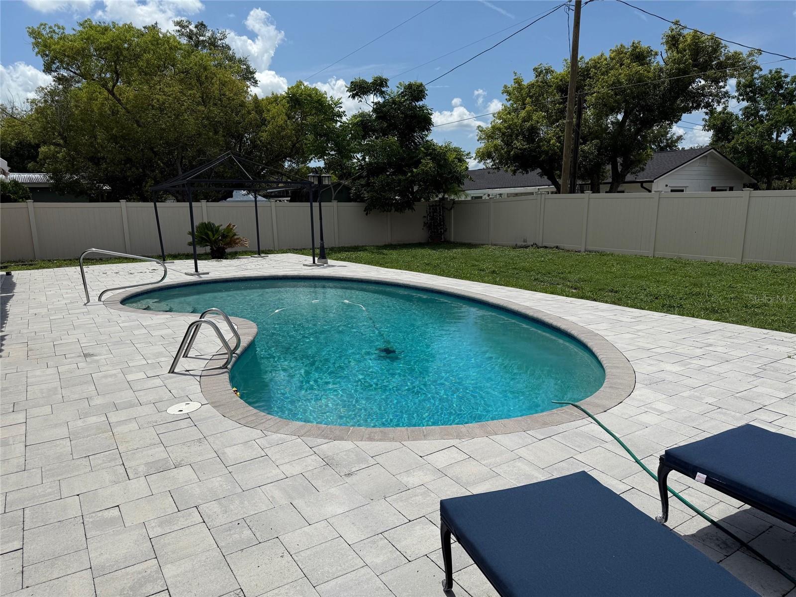 Image 9 of 70 For 2648 Amsden Road