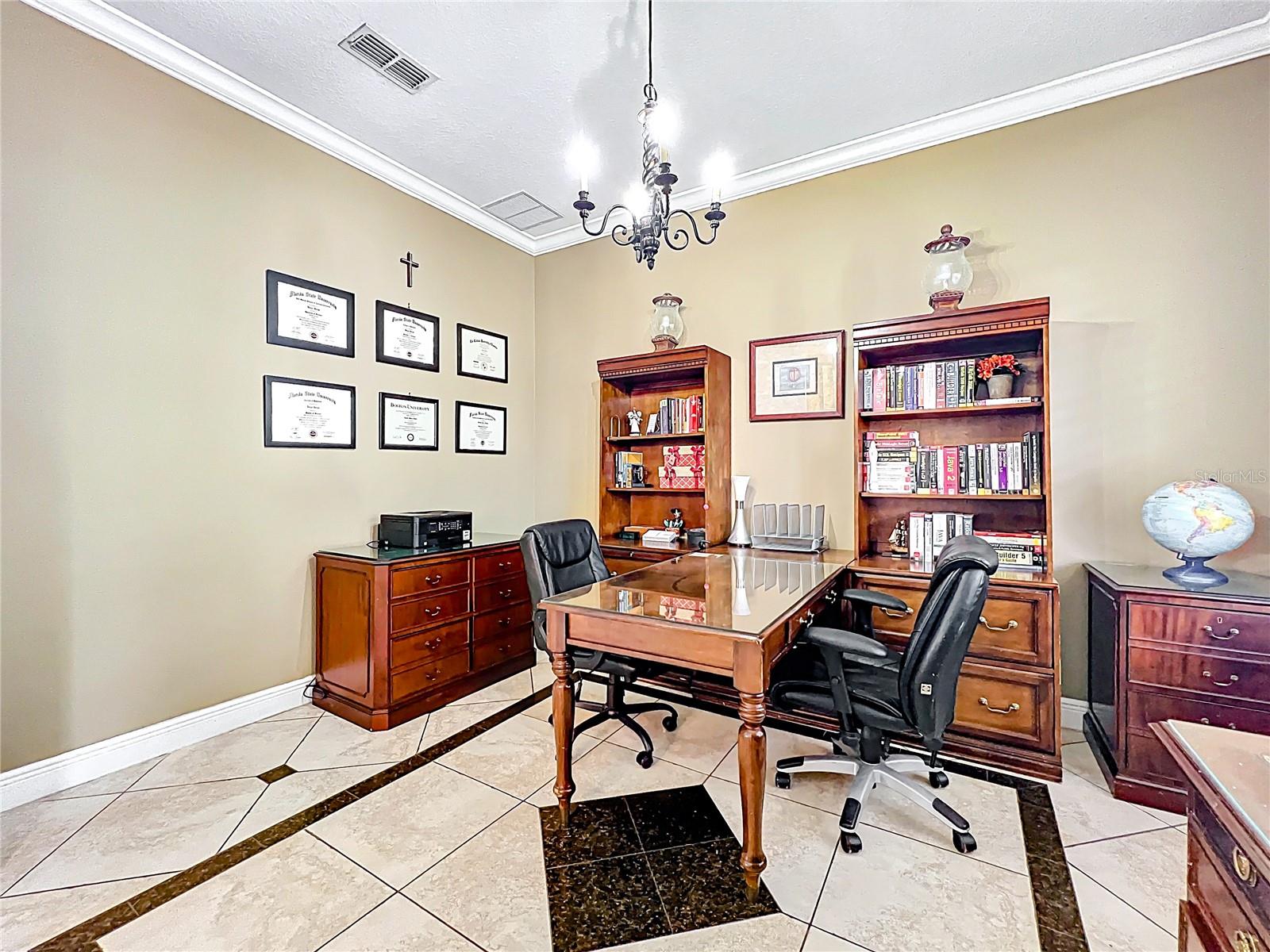 Image 16 of 92 For 4334 Tolkien Street