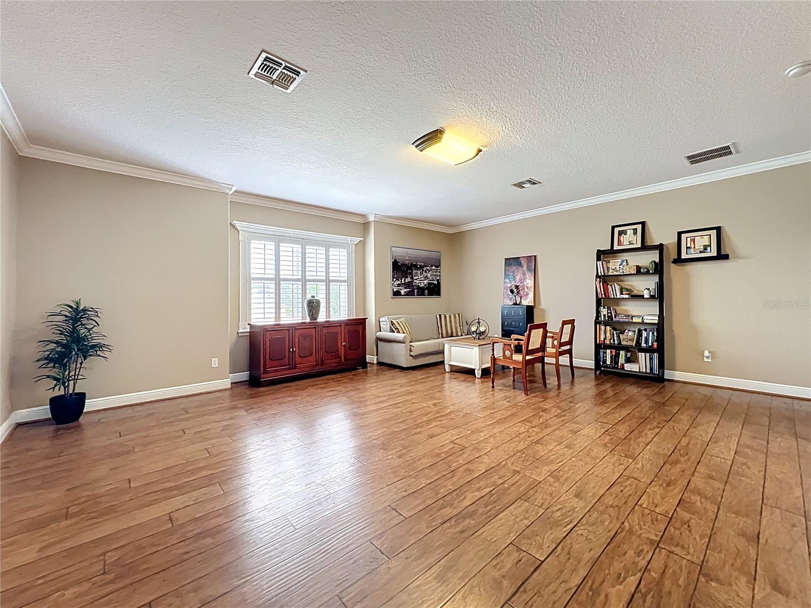Image 50 of 92 For 4334 Tolkien Street
