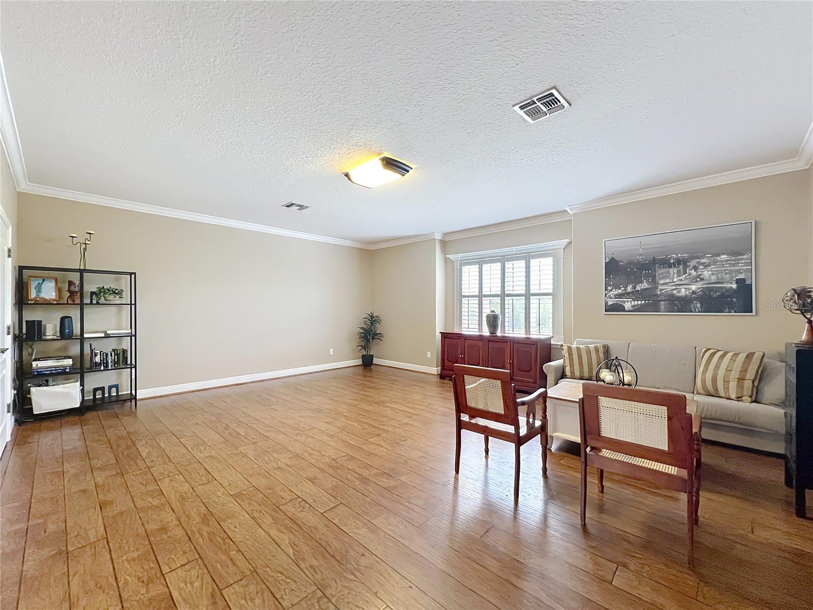Image 51 of 92 For 4334 Tolkien Street