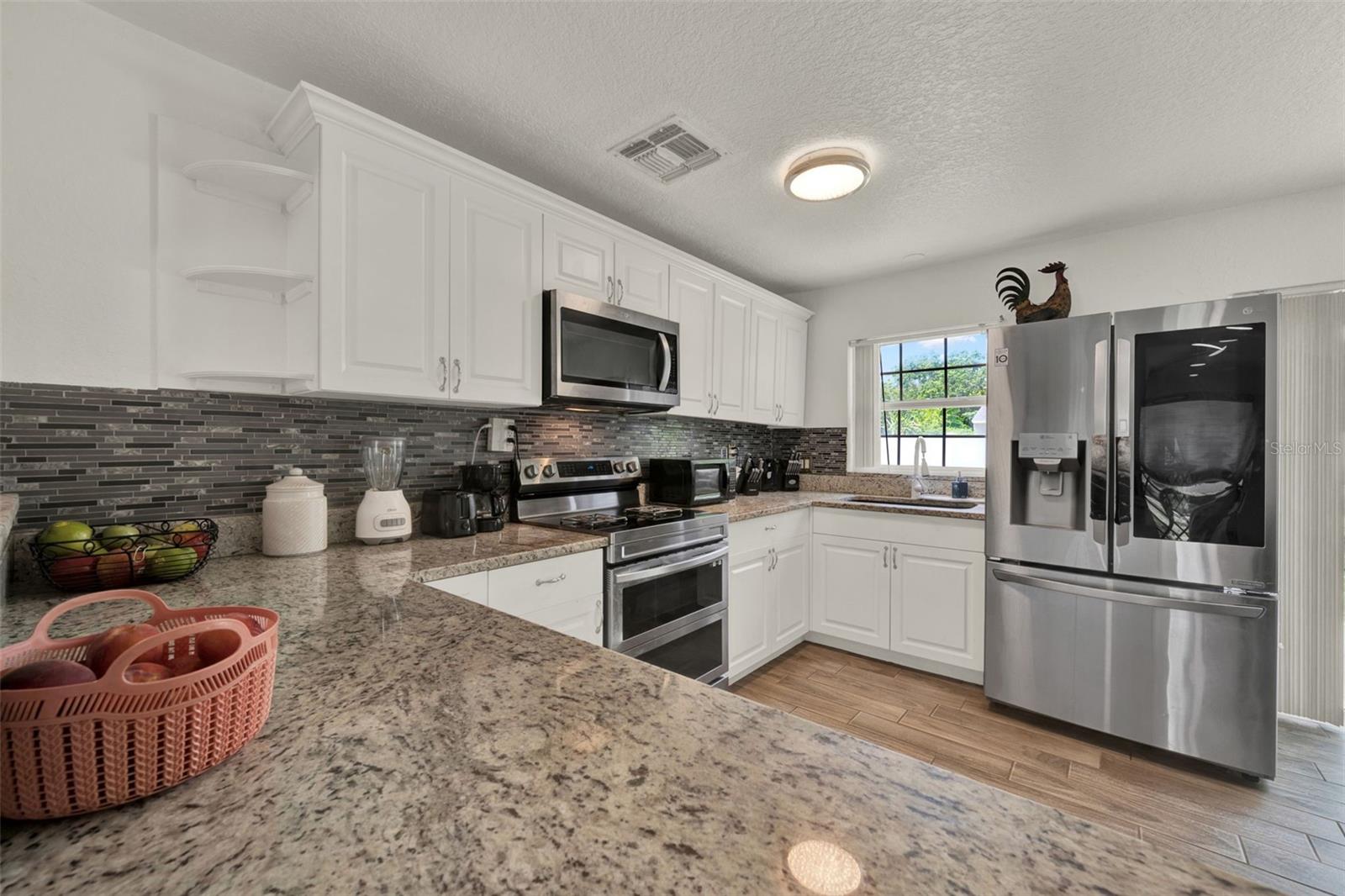 Image 12 of 30 For 7807 Pine Hawk Lane