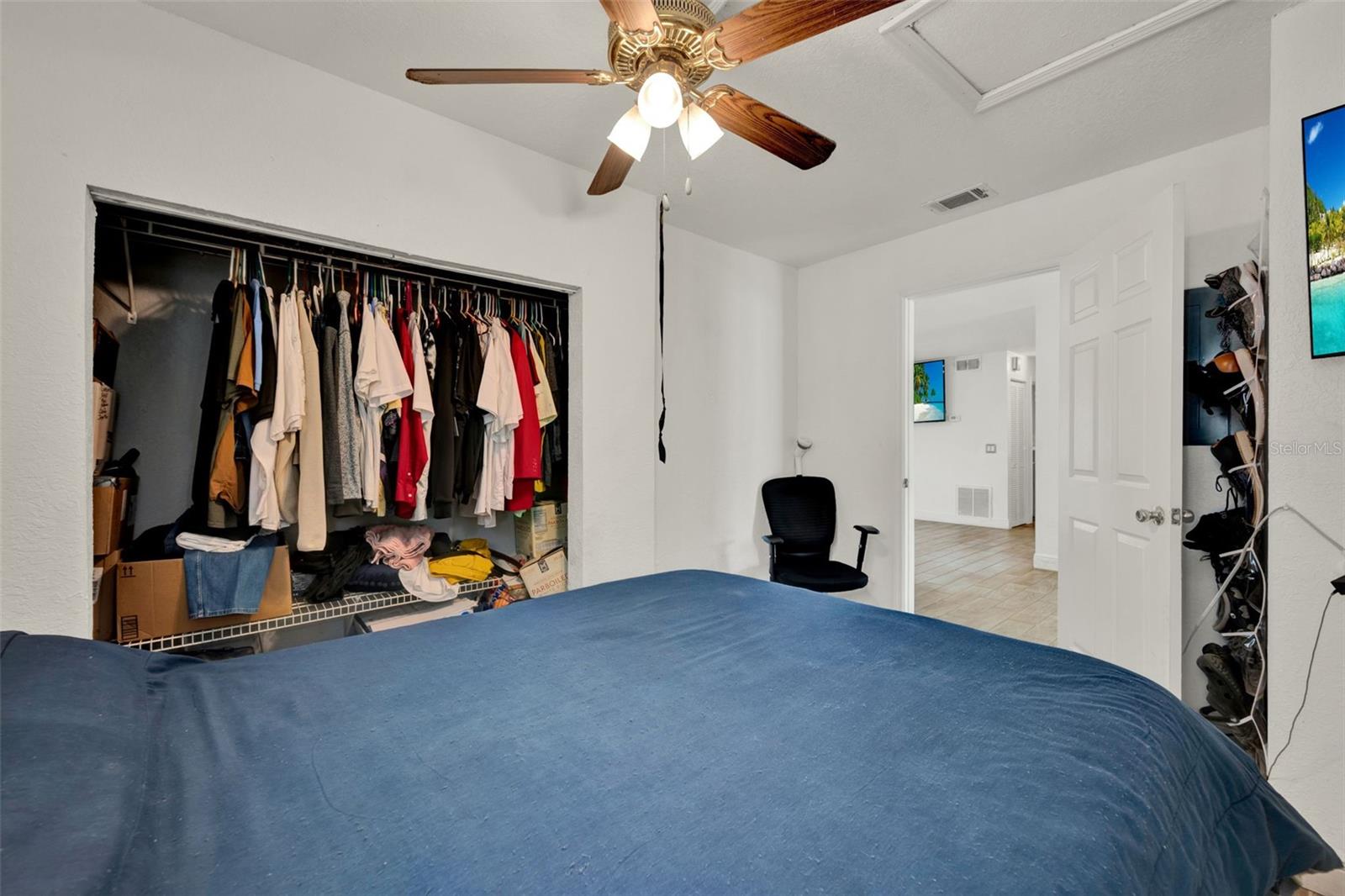 Image 14 of 30 For 7807 Pine Hawk Lane