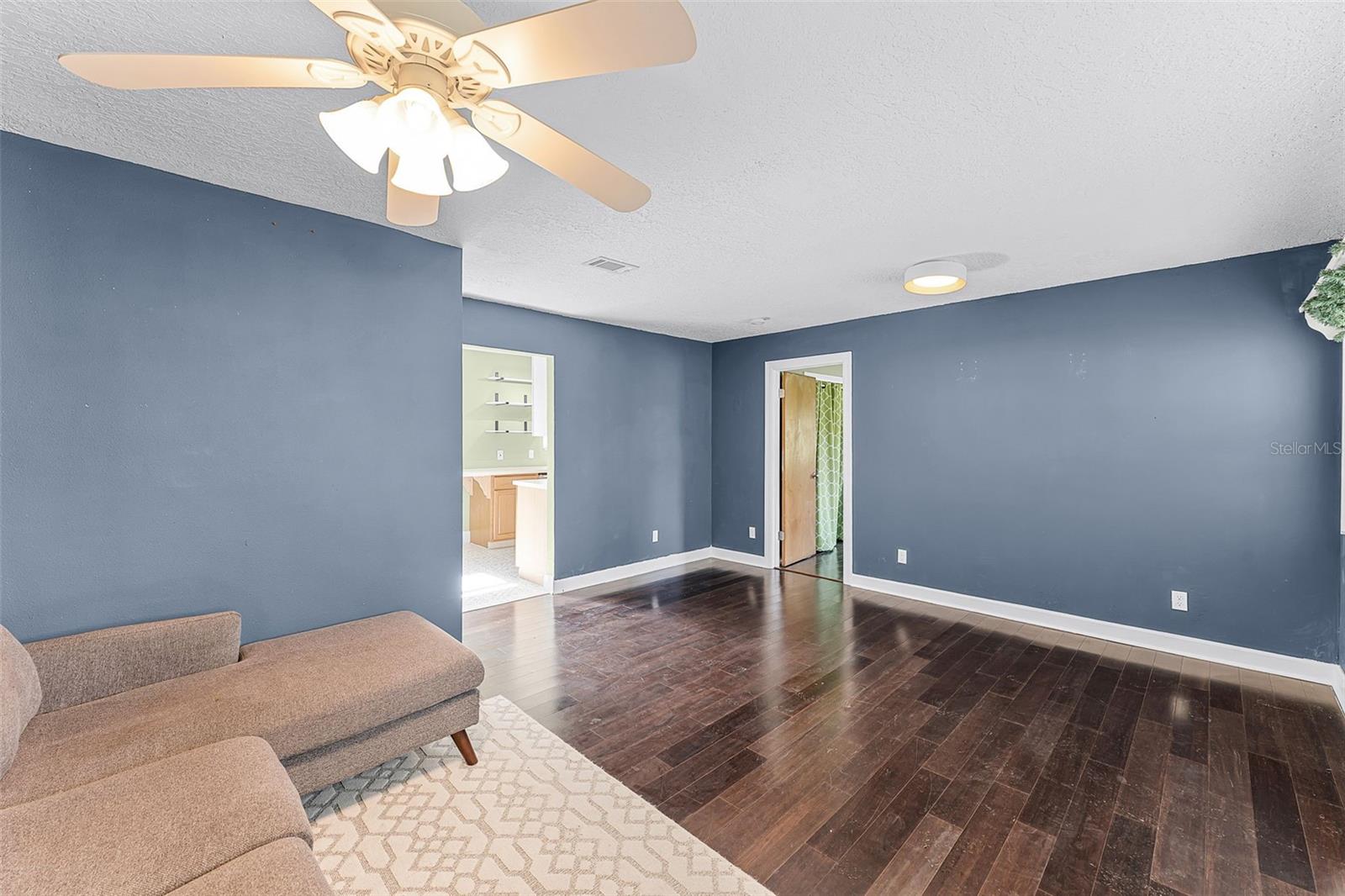 Image 4 of 31 For 2915 Dean Ridge Road
