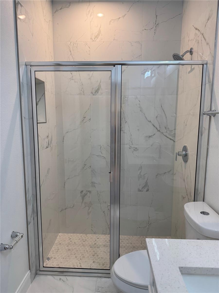 Image 15 of 49 For 1754 35th Street Nw