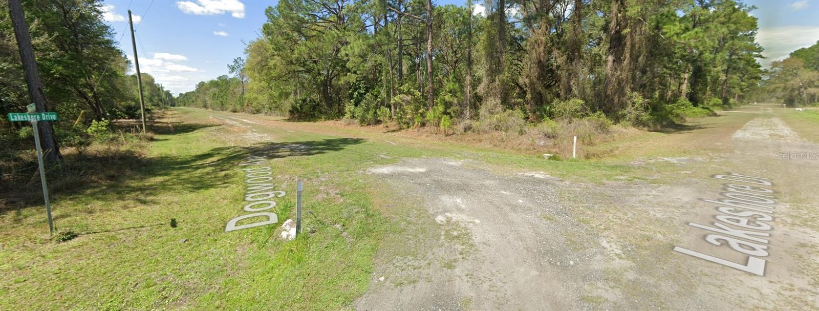 Image 8 of 10 For 423 Dogwood Avenue