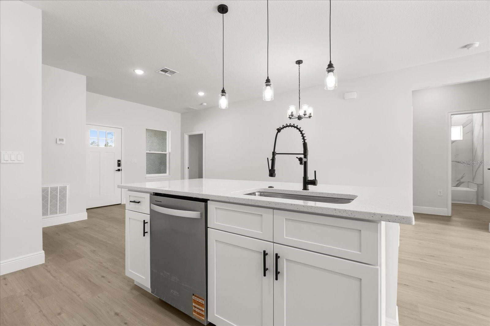 Image 11 of 39 For 14905 39th Circle