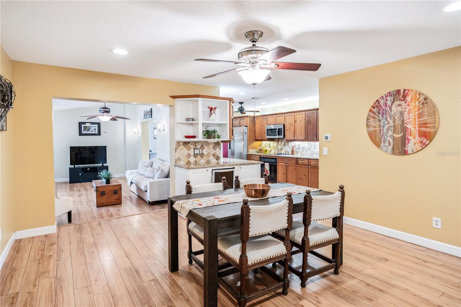 Image 12 of 55 For 3102 Cecelia Drive