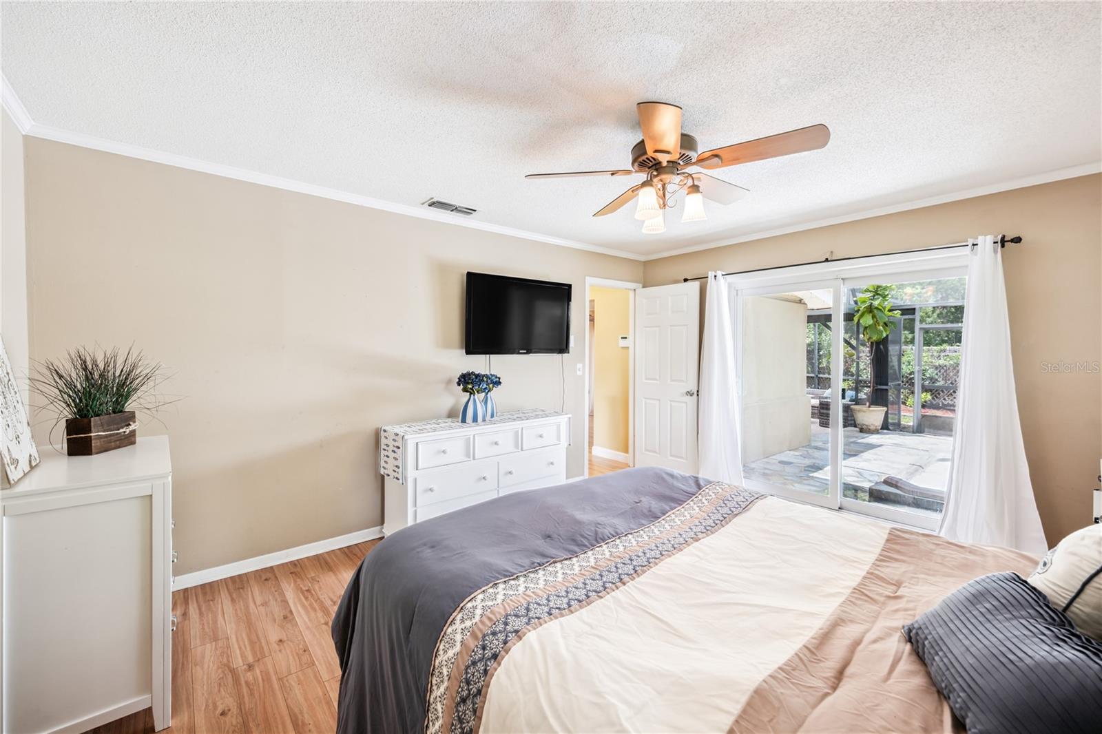 Image 17 of 55 For 3102 Cecelia Drive