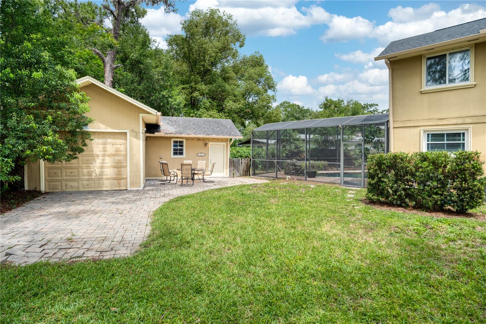 Image 40 of 55 For 3102 Cecelia Drive