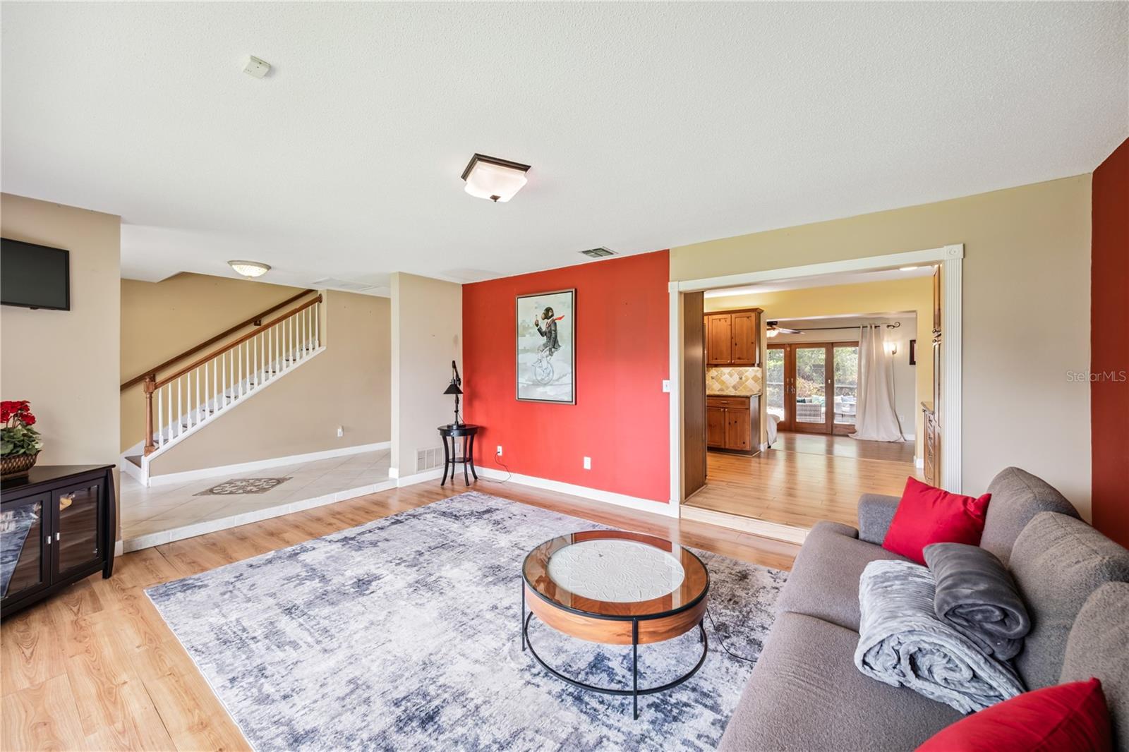 Image 8 of 55 For 3102 Cecelia Drive