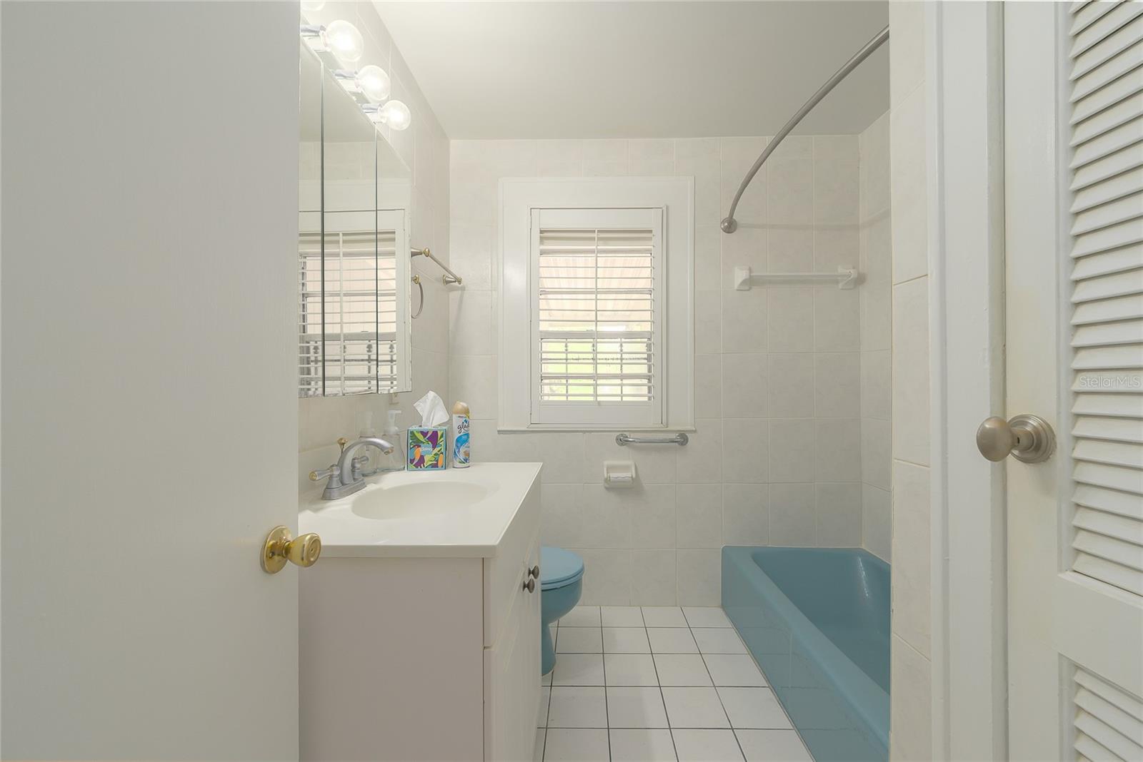 Image 24 of 39 For 1621 Sunnyside Drive