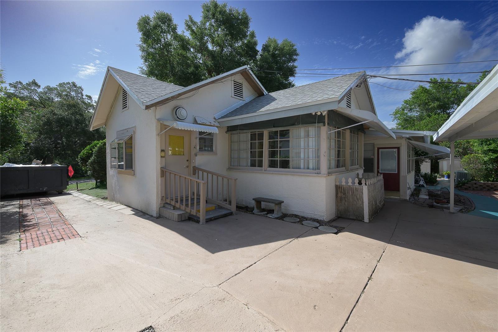 Image 30 of 39 For 1621 Sunnyside Drive