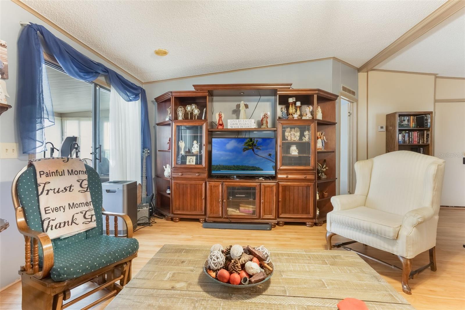 Image 14 of 18 For 5305 Ingleside