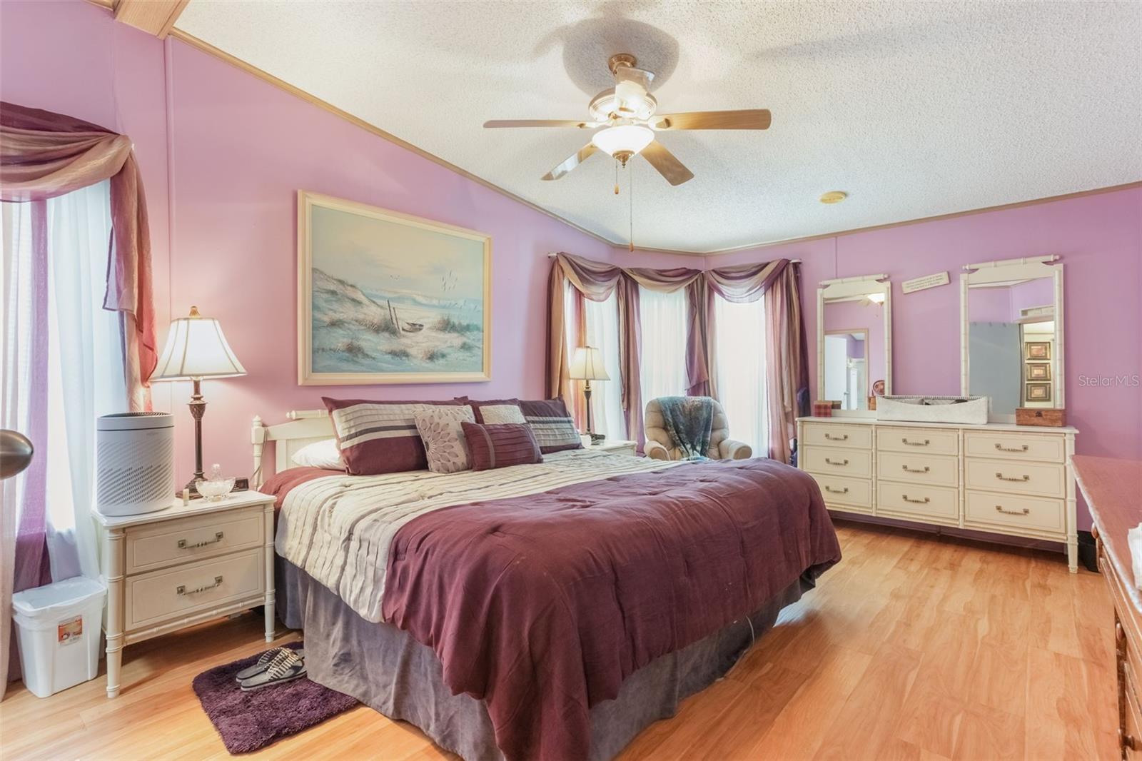 Image 3 of 18 For 5305 Ingleside