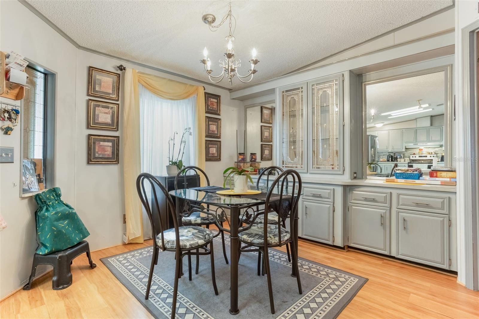 Image 5 of 18 For 5305 Ingleside