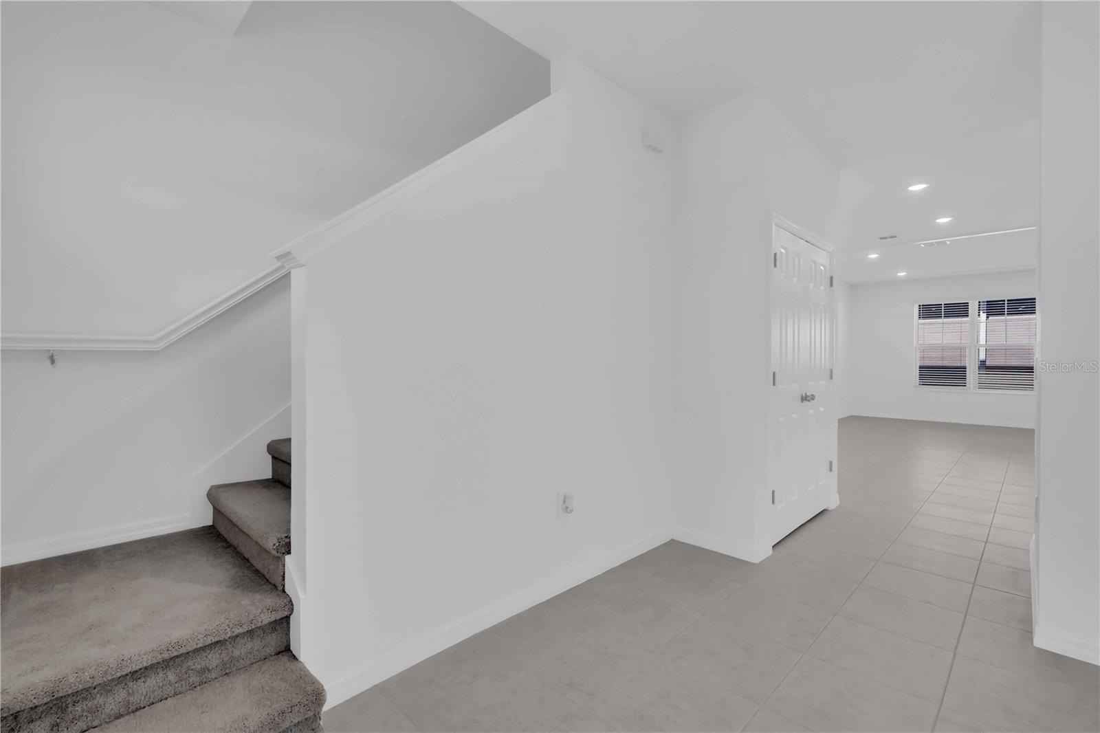 Image 8 of 16 For 17322 Alderwood Lane