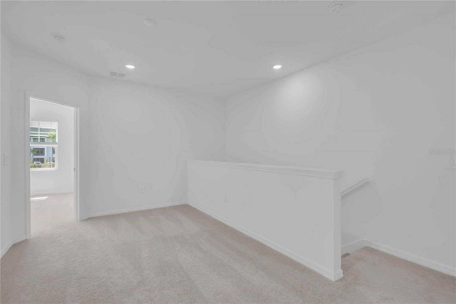 Image 9 of 16 For 17322 Alderwood Lane