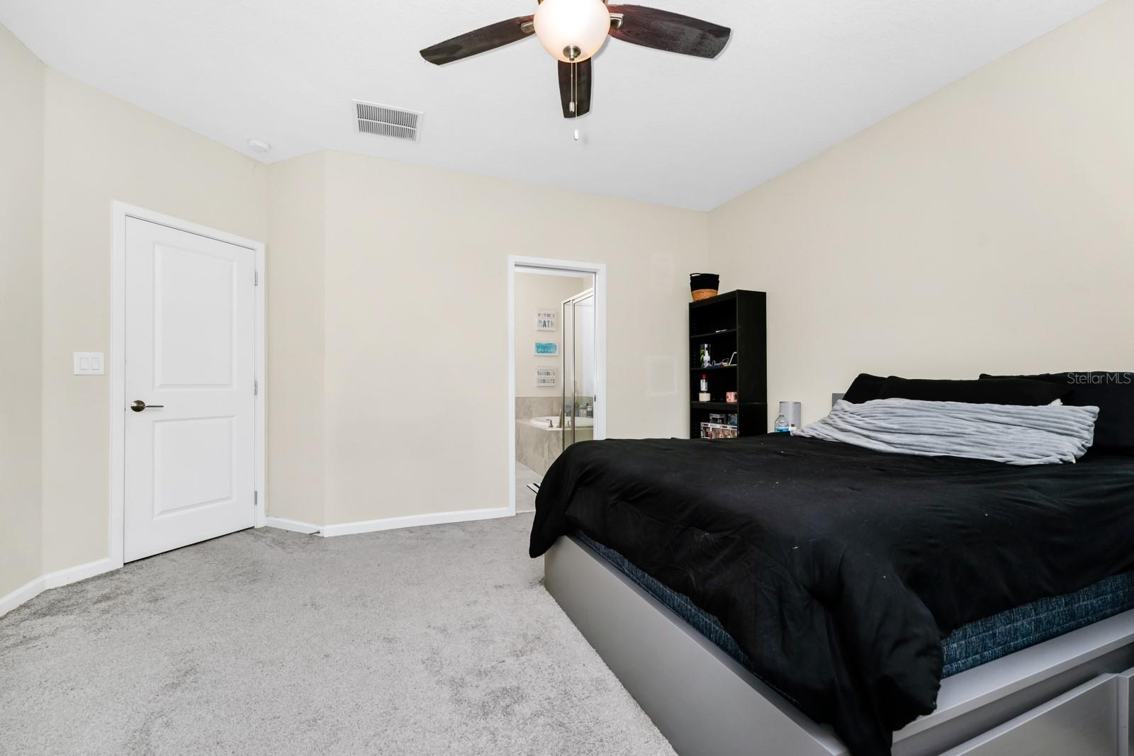 Image 29 of 43 For 10070 Red Eagle Drive