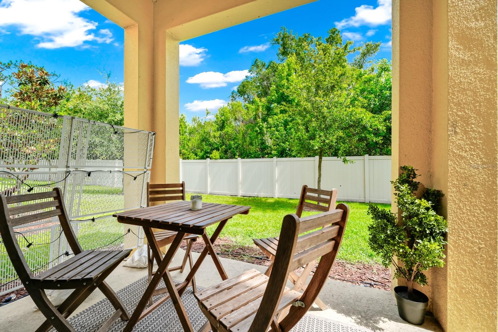 Image 8 of 43 For 10070 Red Eagle Drive