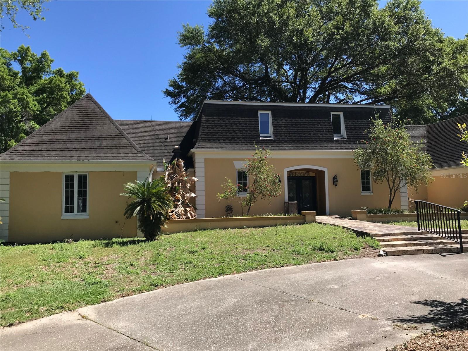 Image 2 of 35 For 1910 Nw 13th Pl