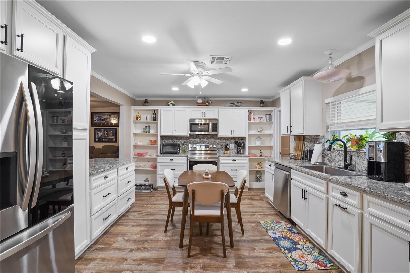Image 12 of 54 For 203 Sweetwater Boulevard
