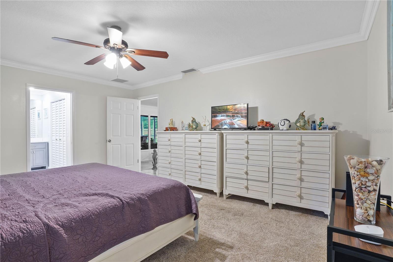 Image 23 of 54 For 203 Sweetwater Boulevard