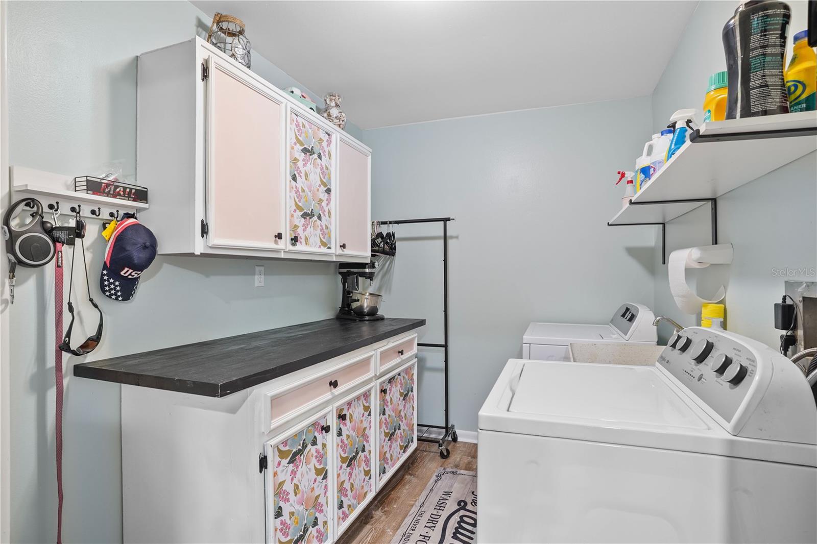 Image 33 of 54 For 203 Sweetwater Boulevard