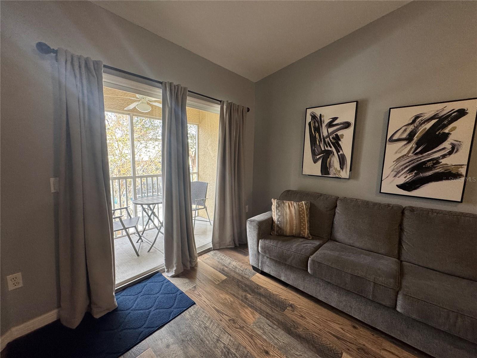Image 12 of 42 For 2802 Club Cortile Circle B