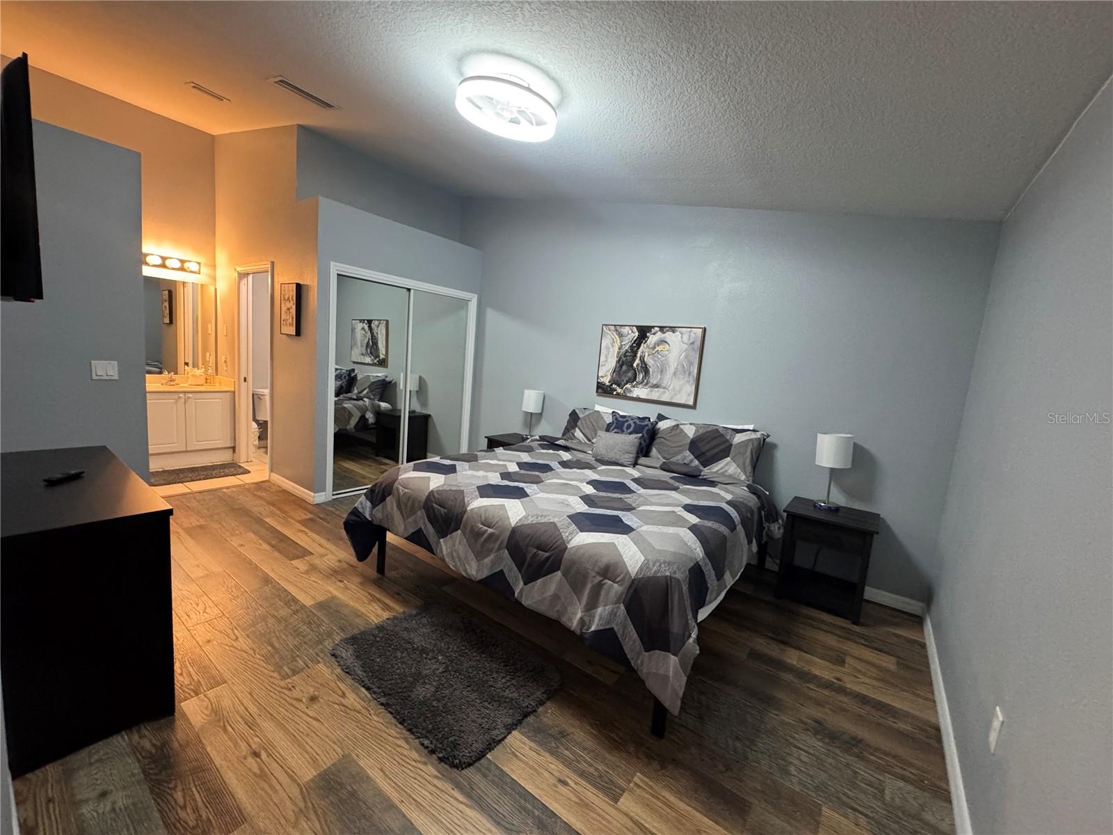 Image 23 of 42 For 2802 Club Cortile Circle B