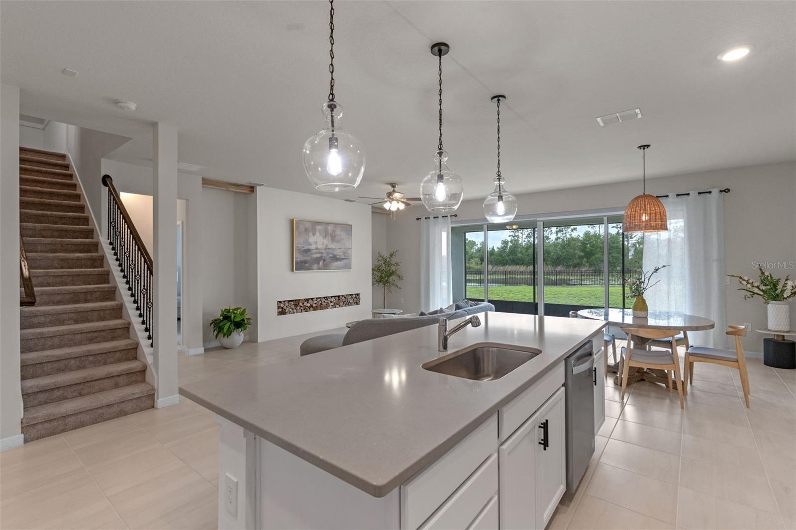 Image 3 of 47 For 17319 Million Lakes Court