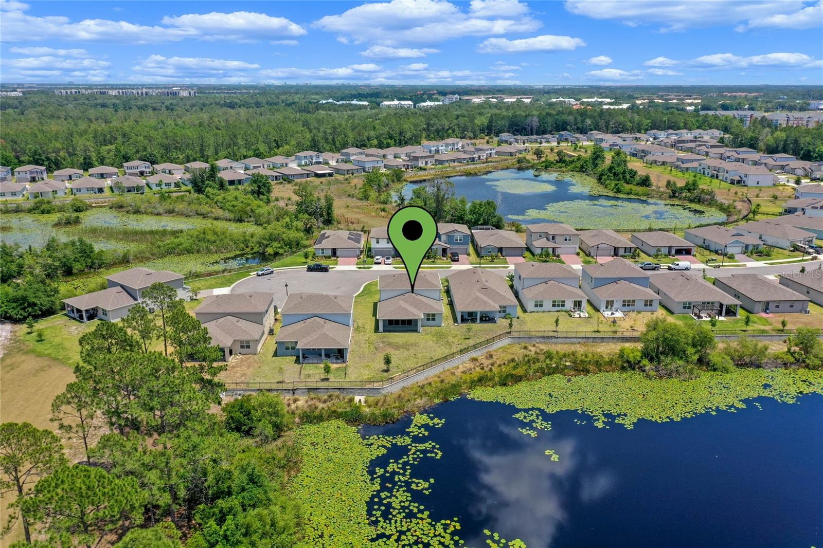 Image 39 of 47 For 17319 Million Lakes Court