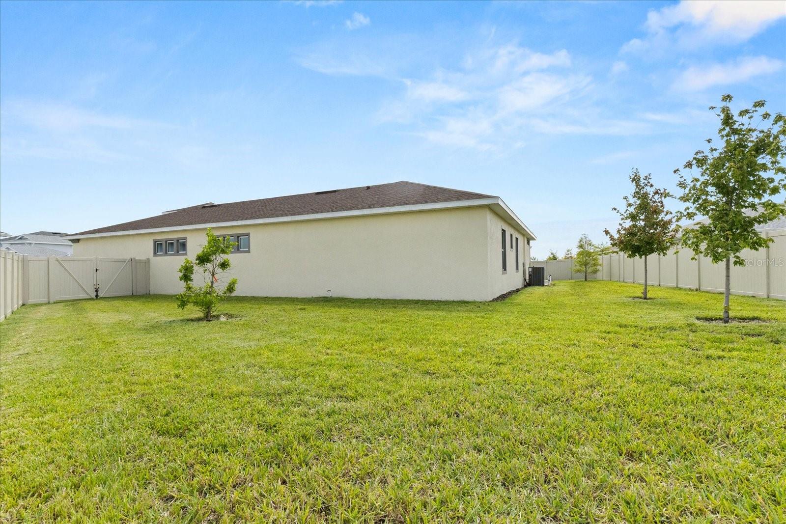 Image 30 of 40 For 8297 Ivy Stark Boulevard