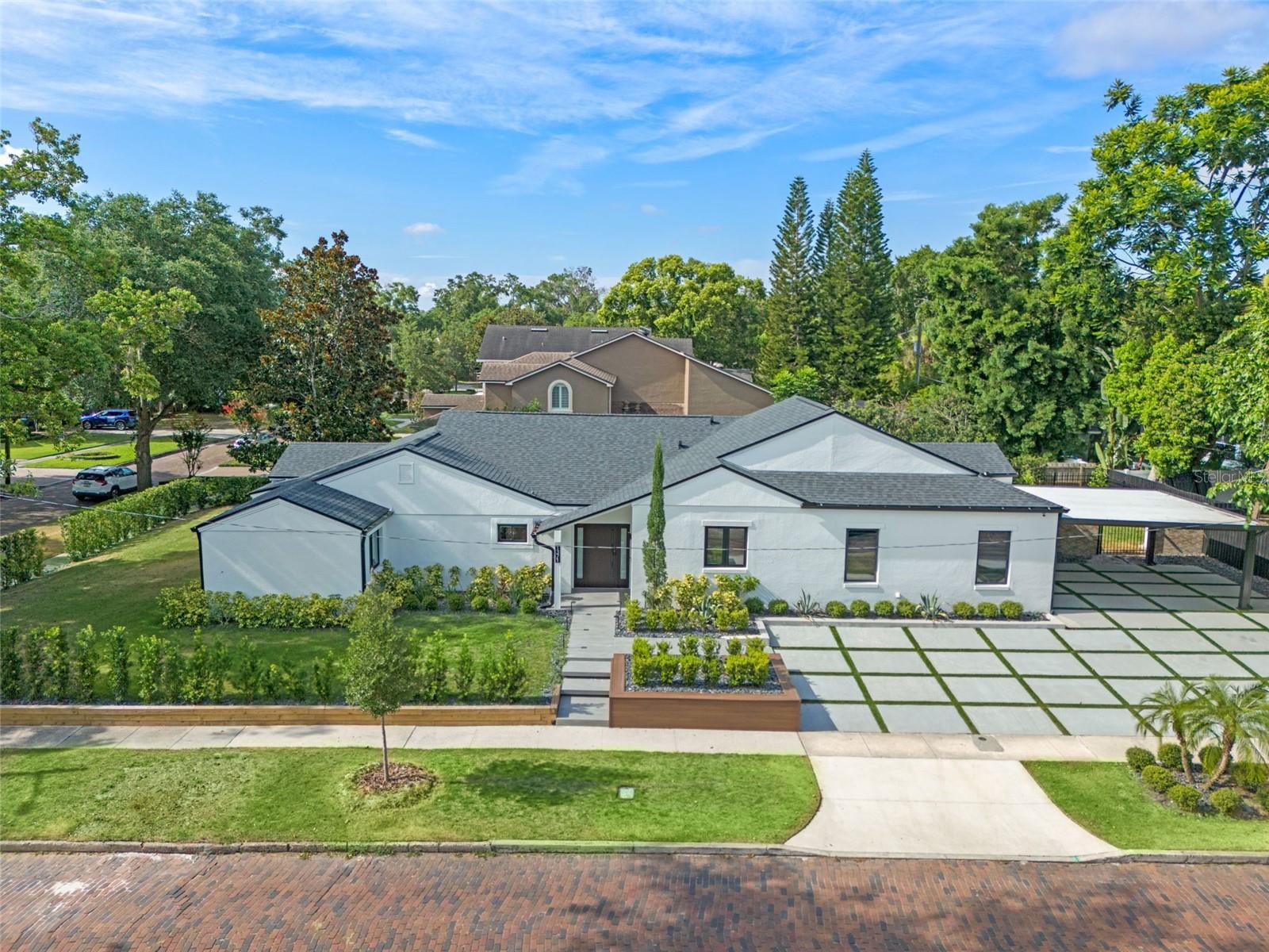 Image 2 of 50 For 1371 Lyndale Boulevard
