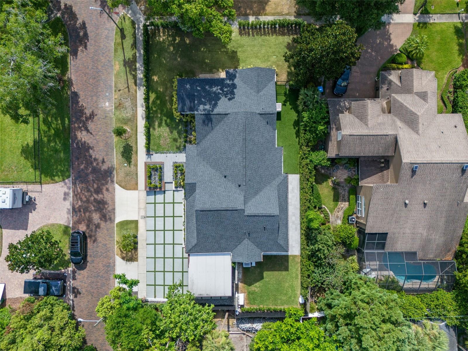 Image 47 of 50 For 1371 Lyndale Boulevard