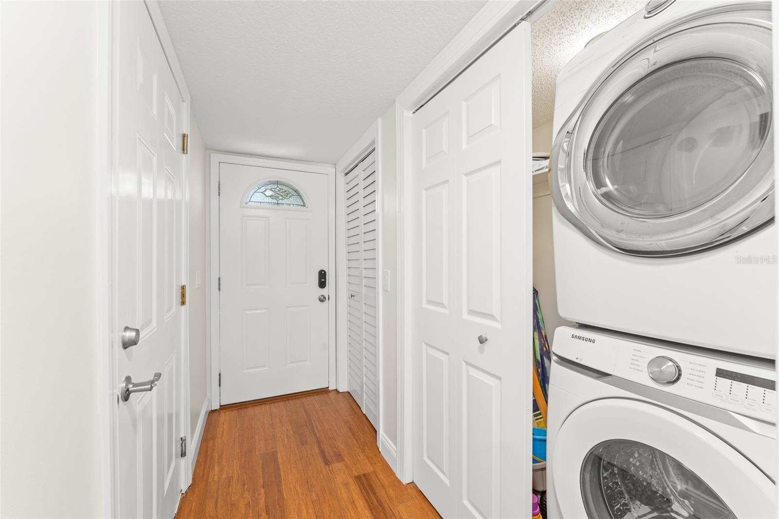 Image 17 of 36 For 1710 Atlantic Street 5e