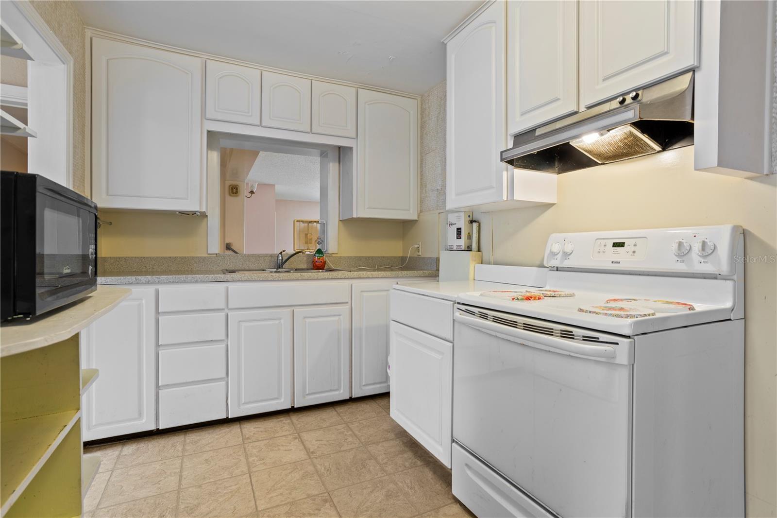Image 11 of 47 For 3223 Orange Avenue